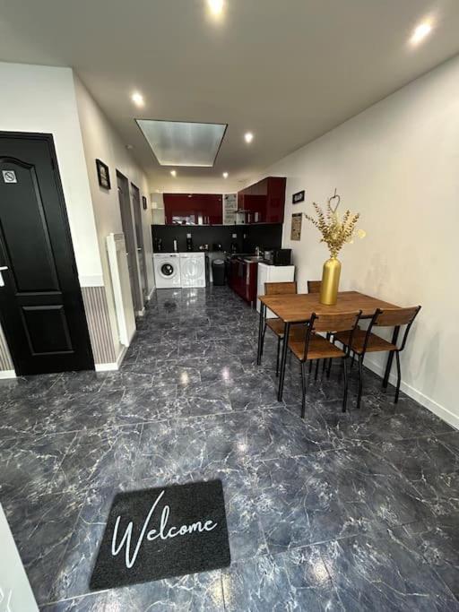 Maison Chez Graz & Virg Villa กาเลส์ ภายนอก รูปภาพ